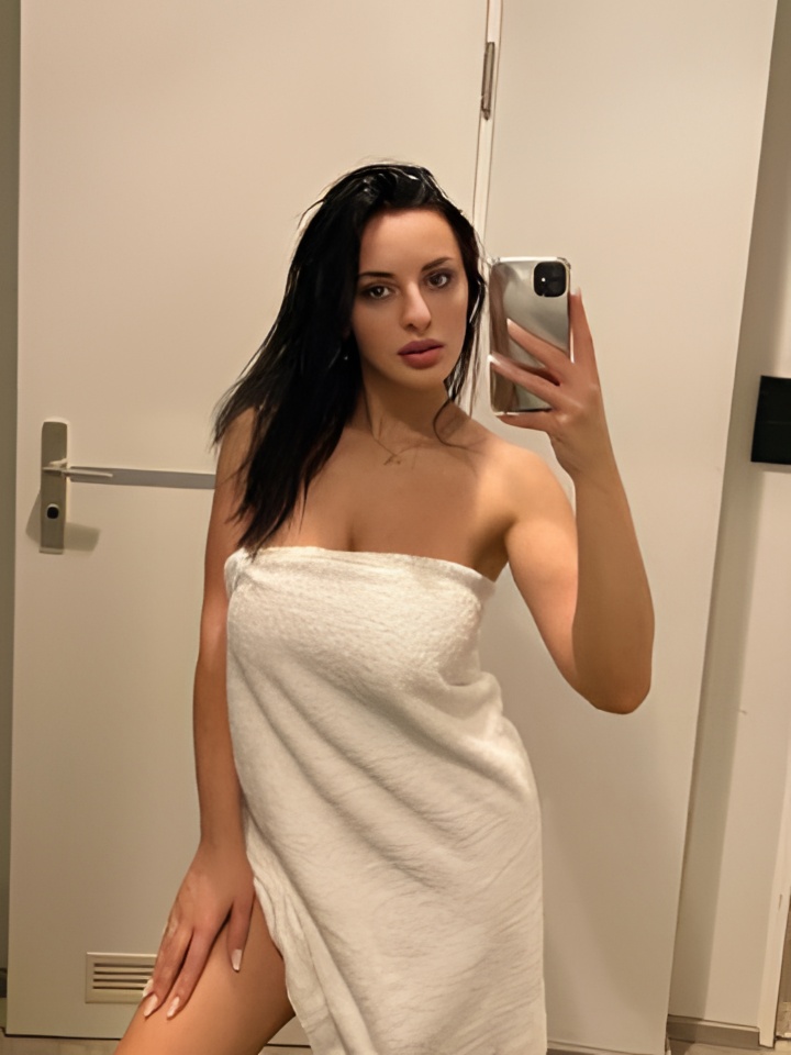 Диана привлекальеная девушка из Арамиля цена от 3000 руб