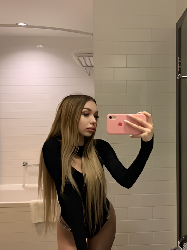 Рената привлекальеная девушка из Арамиля цена от 2500 руб