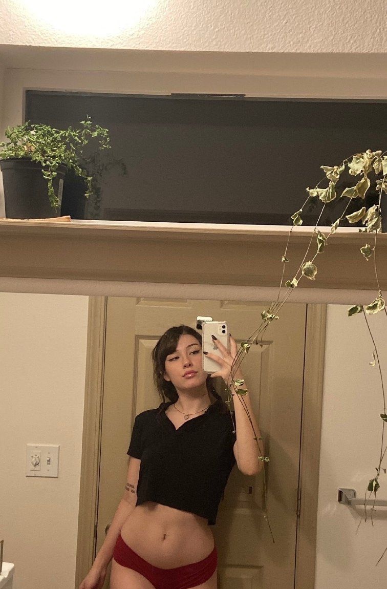 Индивидуалка Полли, доступна для личного знакомства от 3000 руб