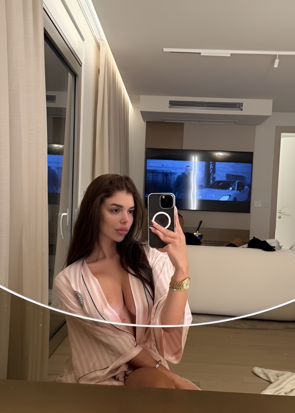 Индивидуалка КРИС, доступна для личного знакомства от 18000 руб