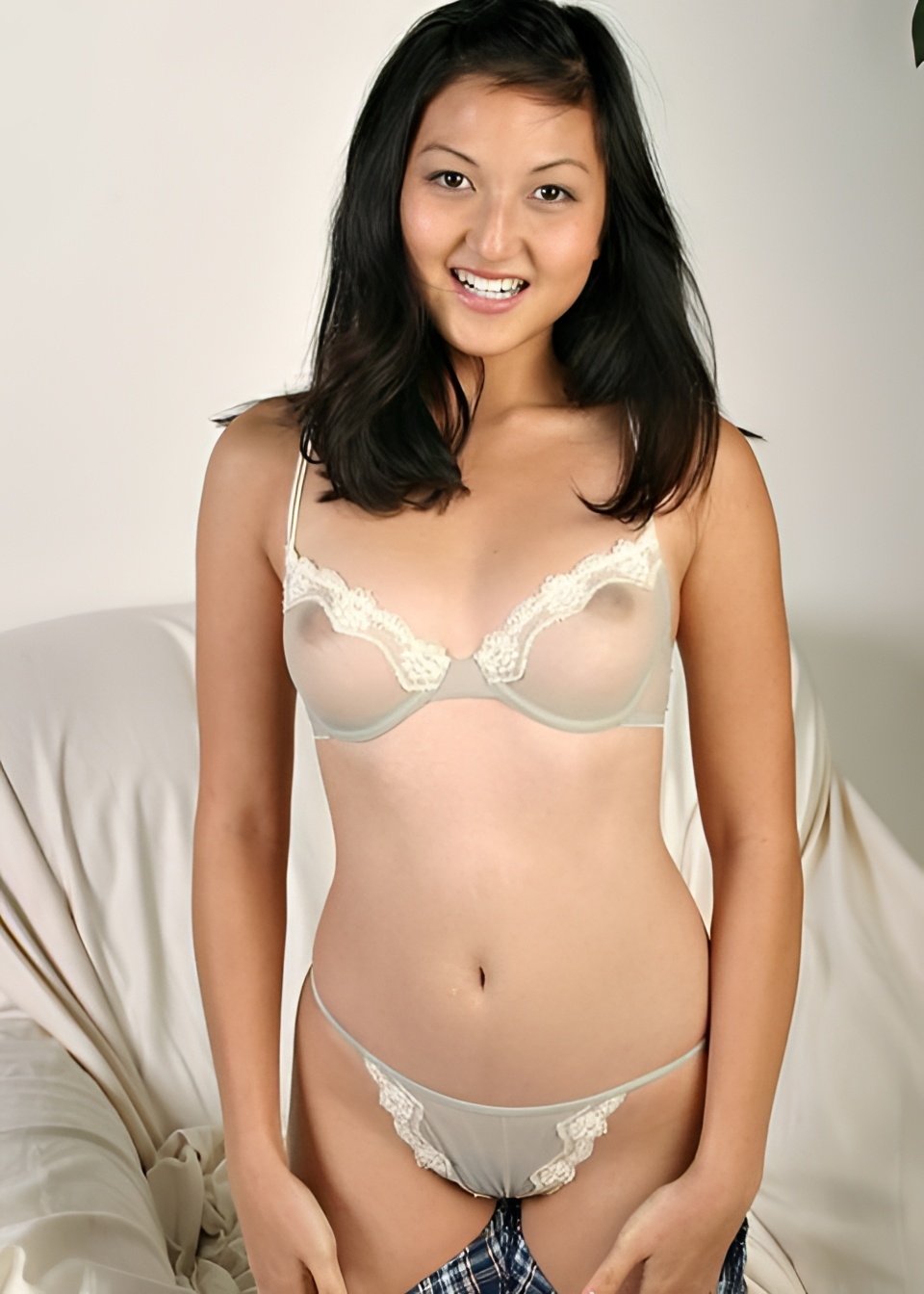 Мария привлекательная девушка из Арамиля цена от 3000 руб