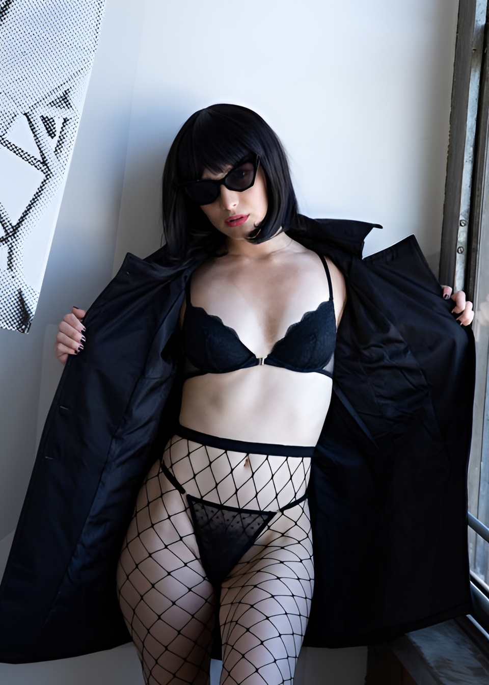 Полина привлекательная девушка из Арамиля цена от 3500 руб