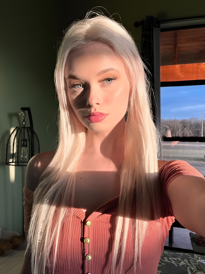 Индивидуалка Эмма, доступна для личного знакомства от 2500 руб