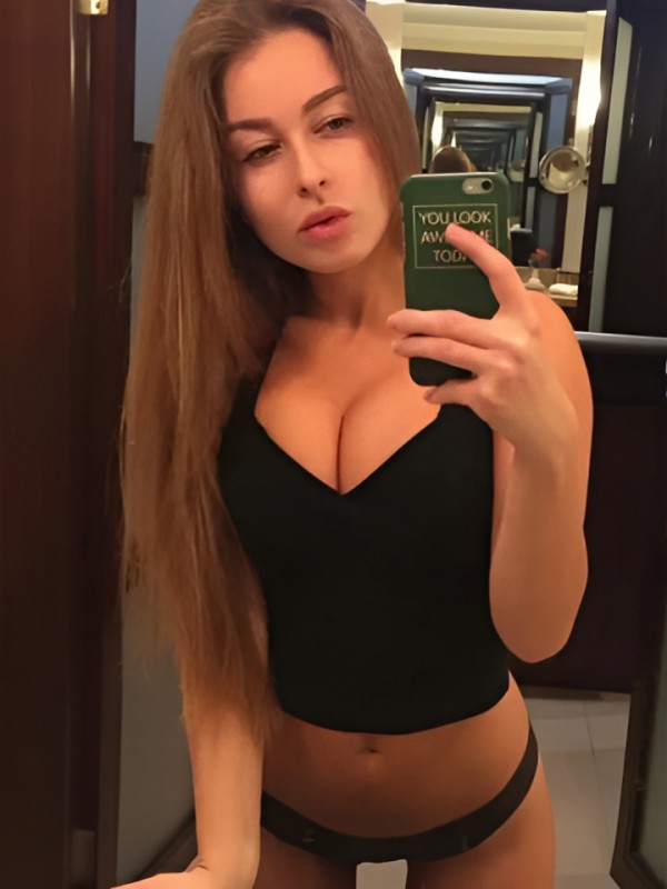 Марта привлекательная девушка из Арамиля цена от 4000 руб