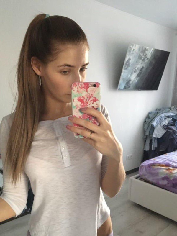 Света привлекательная девушка из Арамиля цена от 3500 руб