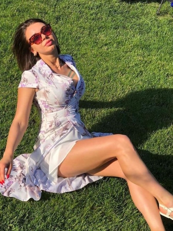 🎥 Клара привлекательная девушка из Арамиля цена от 5000 руб