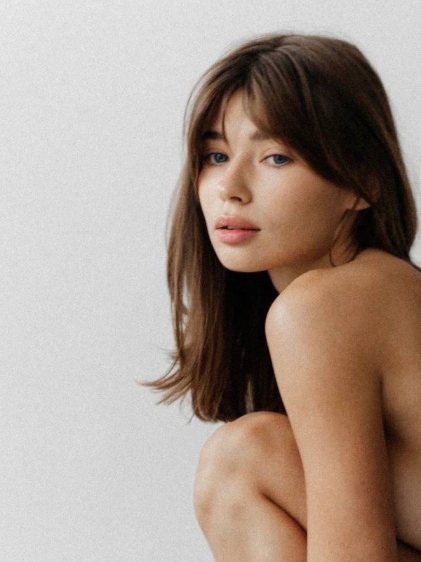 Анька привлекательная девушка из Арамиля цена от 5000 руб