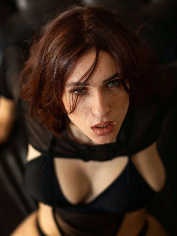 Маруся привлекательная девушка из Арамиля цена от 5000 руб